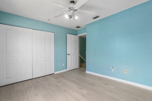 5453 Queenship Court, Greenacres, FL 33463