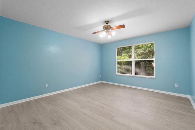 5453 Queenship Court, Greenacres, FL 33463