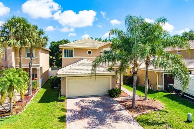 5453 Queenship Court, Greenacres, FL 33463