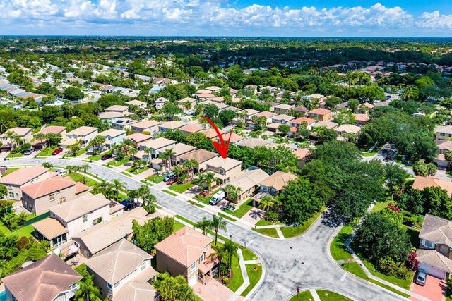 5453 Queenship Court, Greenacres, FL 33463