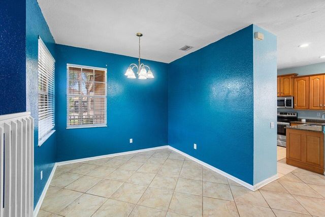 5453 Queenship Court, Greenacres, FL 33463