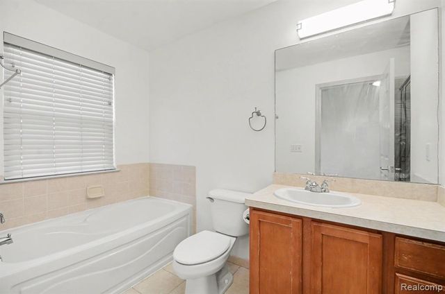 29307 Douglas Drive, Novi, MI 48377