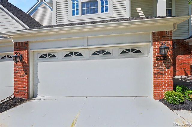 29307 Douglas Drive, Novi, MI 48377