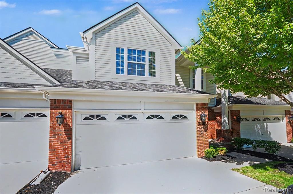 29307 Douglas Drive, Novi, MI 48377