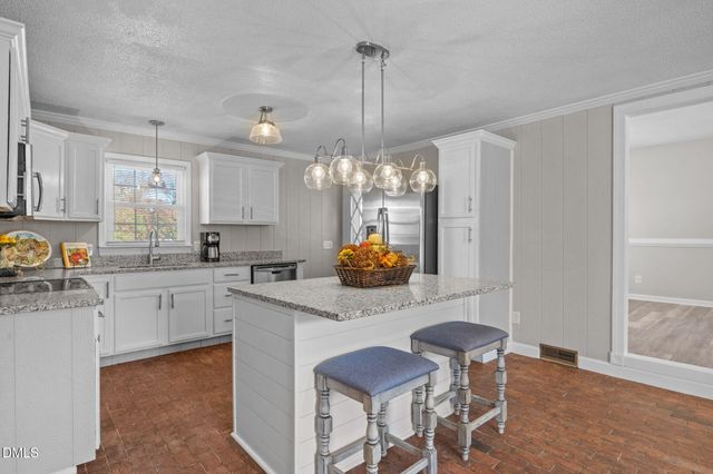 311 Marlowe Drive, Dunn, NC 28334