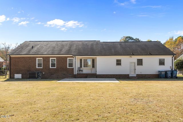 311 Marlowe Drive, Dunn, NC 28334