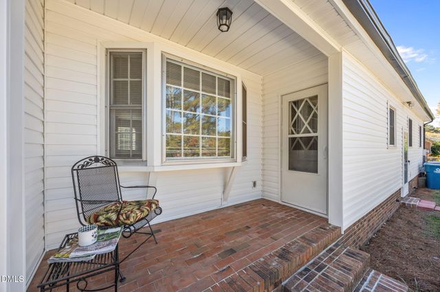 311 Marlowe Drive, Dunn, NC 28334