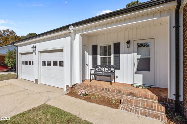 311 Marlowe Drive, Dunn, NC 28334