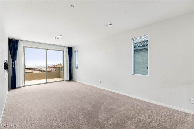 106 Badwater Basin Street, Las Vegas, NV 89138