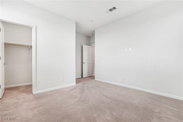 106 Badwater Basin Street, Las Vegas, NV 89138