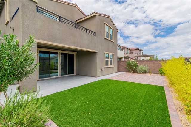 106 Badwater Basin Street, Las Vegas, NV 89138