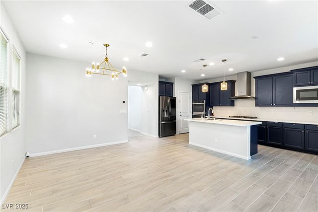 106 Badwater Basin Street, Las Vegas, NV 89138