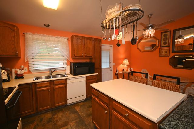 29 W Cobblestone Court, Florence, KY 41042