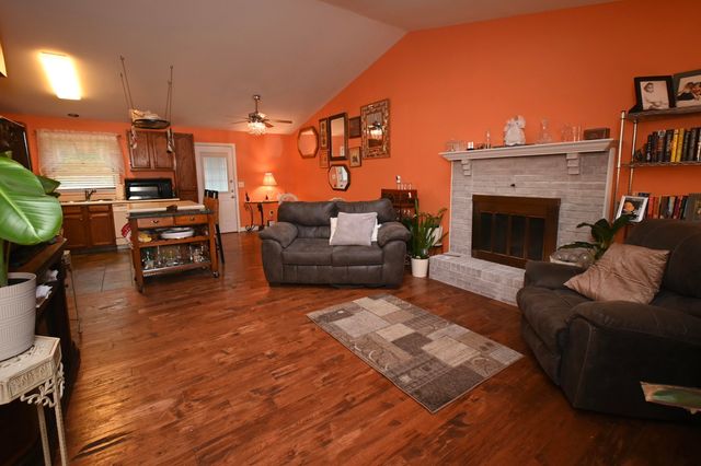 29 W Cobblestone Court, Florence, KY 41042