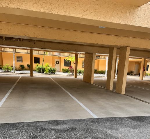 450 Commodore Drive 106, Plantation, FL 33325