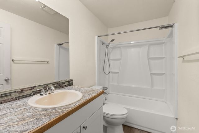 665 Sunset Avenue, Ocean Shores, WA 98569