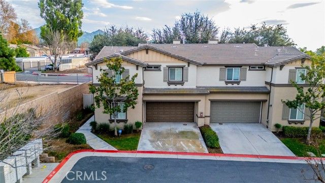 22320 Blue Lupine Cir., Grand Terrace, CA 92313