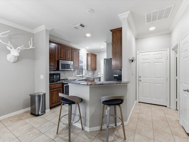 676 S Charles Street, Lewisville, TX 75057