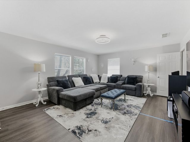 676 S Charles Street, Lewisville, TX 75057