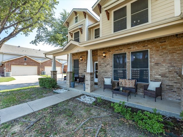 676 S Charles Street, Lewisville, TX 75057