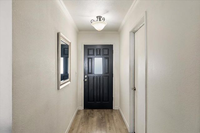 8041 Alta Vista Ln, Citrus Heights, CA 95610