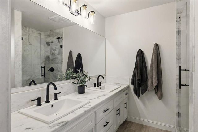 8041 Alta Vista Ln, Citrus Heights, CA 95610