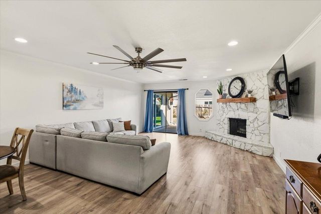 8041 Alta Vista Ln, Citrus Heights, CA 95610