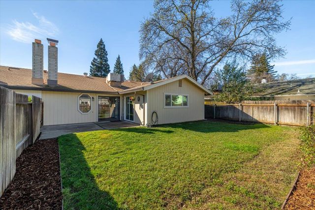 8041 Alta Vista Ln, Citrus Heights, CA 95610