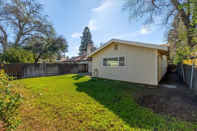 8041 Alta Vista Ln, Citrus Heights, CA 95610