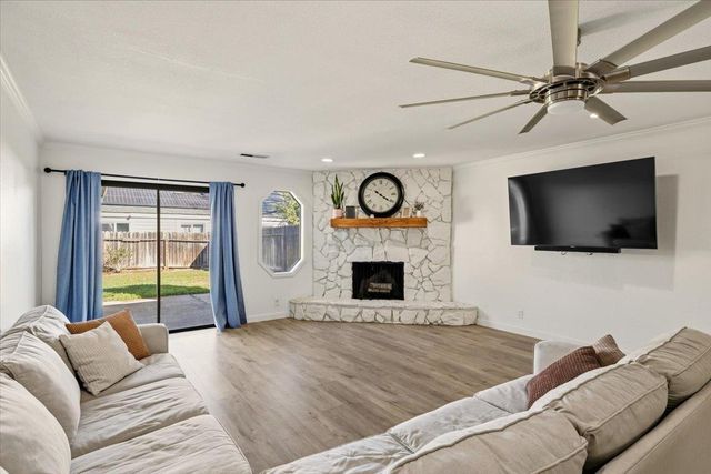 8041 Alta Vista Ln, Citrus Heights, CA 95610