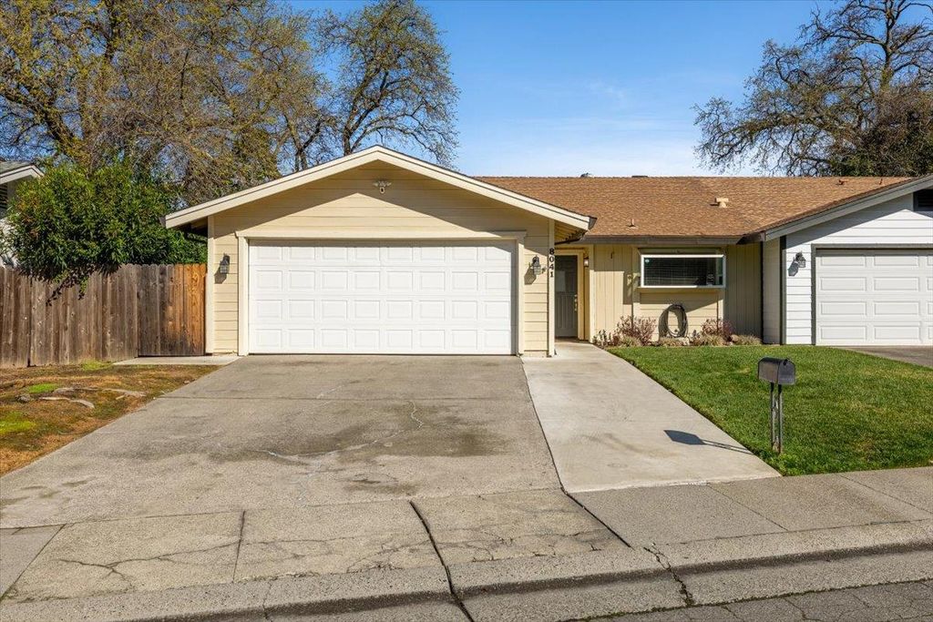 8041 Alta Vista Ln, Citrus Heights, CA 95610