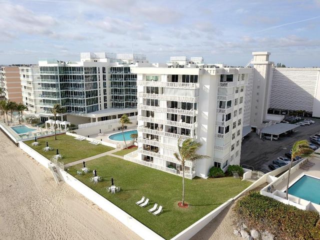 3570 S Ocean Boulevard 807, South Palm Beach, FL 33480