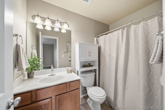 1917 W K Court, Jenks, OK 74037