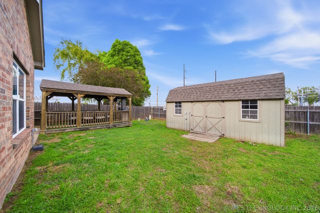 1917 W K Court, Jenks, OK 74037