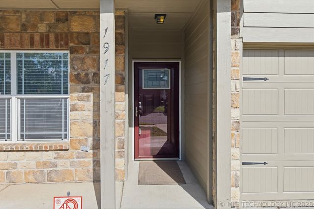 1917 W K Court, Jenks, OK 74037