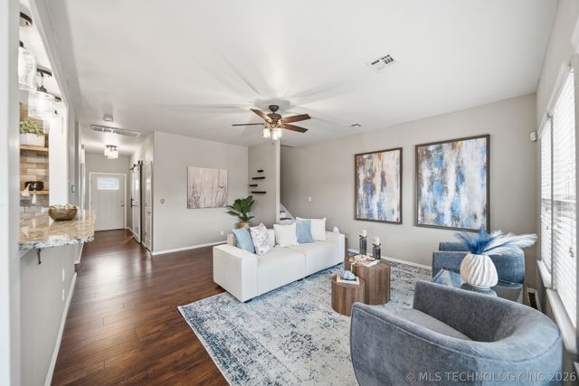 1917 W K Court, Jenks, OK 74037