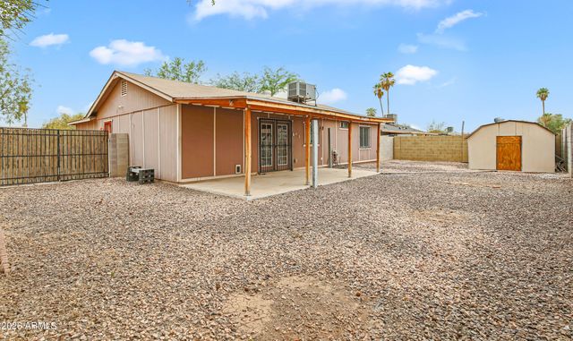 8042 W ELM Street, Phoenix, AZ 85033
