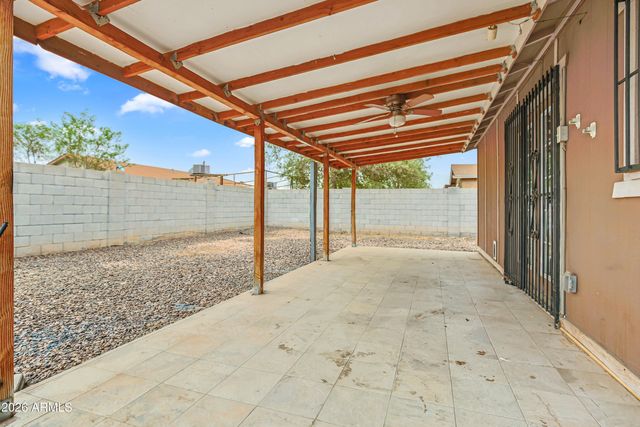 8042 W ELM Street, Phoenix, AZ 85033