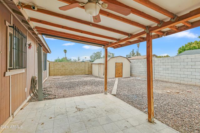 8042 W ELM Street, Phoenix, AZ 85033
