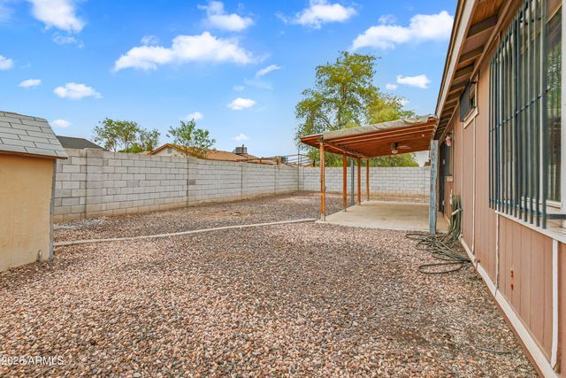 8042 W ELM Street, Phoenix, AZ 85033
