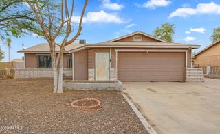 8042 W ELM Street, Phoenix, AZ 85033