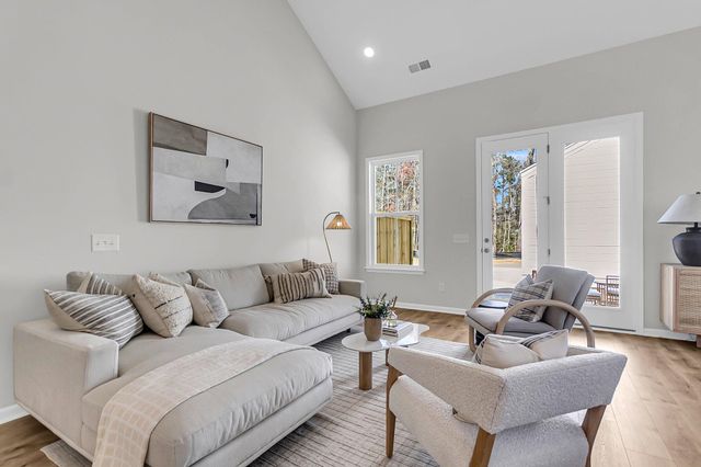 138 Cantona Drive, Summerville, SC 29483