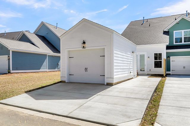 138 Cantona Drive, Summerville, SC 29483