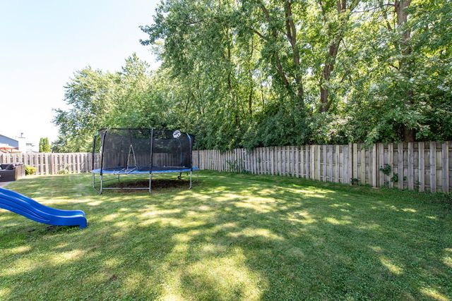 3609 Harbor Ridge Drive, Zion, IL 60099