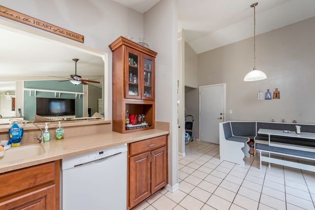 3609 Harbor Ridge Drive, Zion, IL 60099