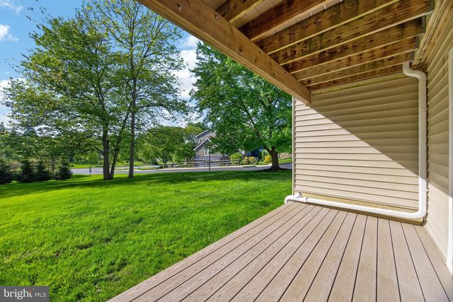 103 FAIRFIELD CT, West Chester, PA 19382