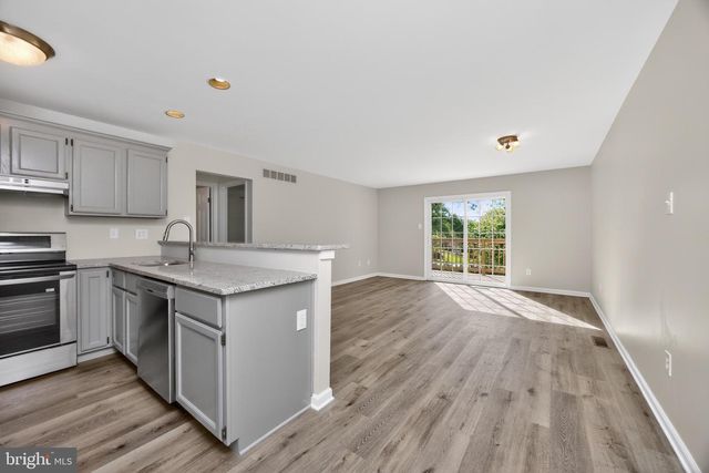 103 FAIRFIELD CT, West Chester, PA 19382
