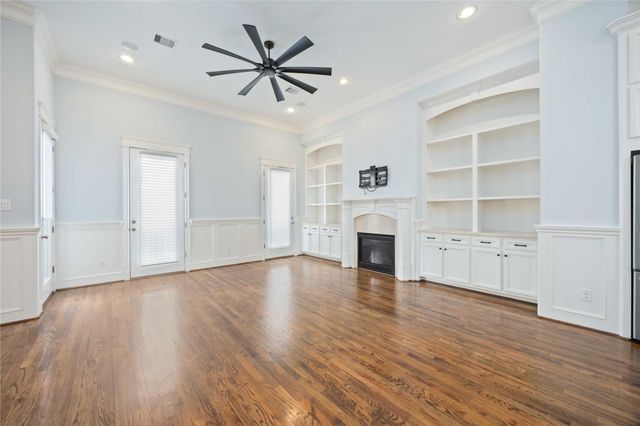 609 Rutland Street C, Houston, TX 77007