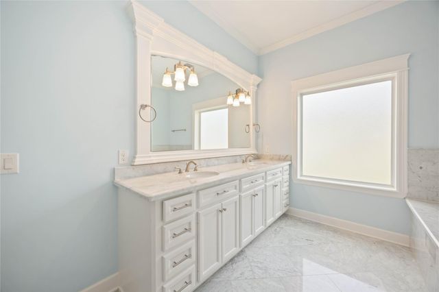 609 Rutland Street C, Houston, TX 77007