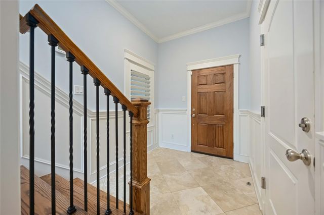 609 Rutland Street C, Houston, TX 77007